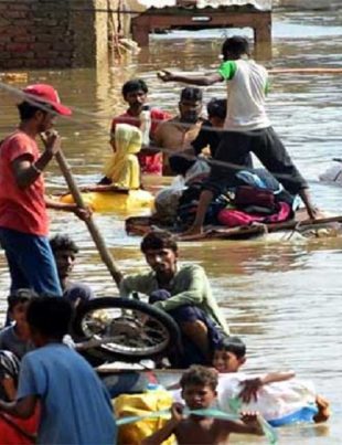 flood water - Naya Kashmir - NK