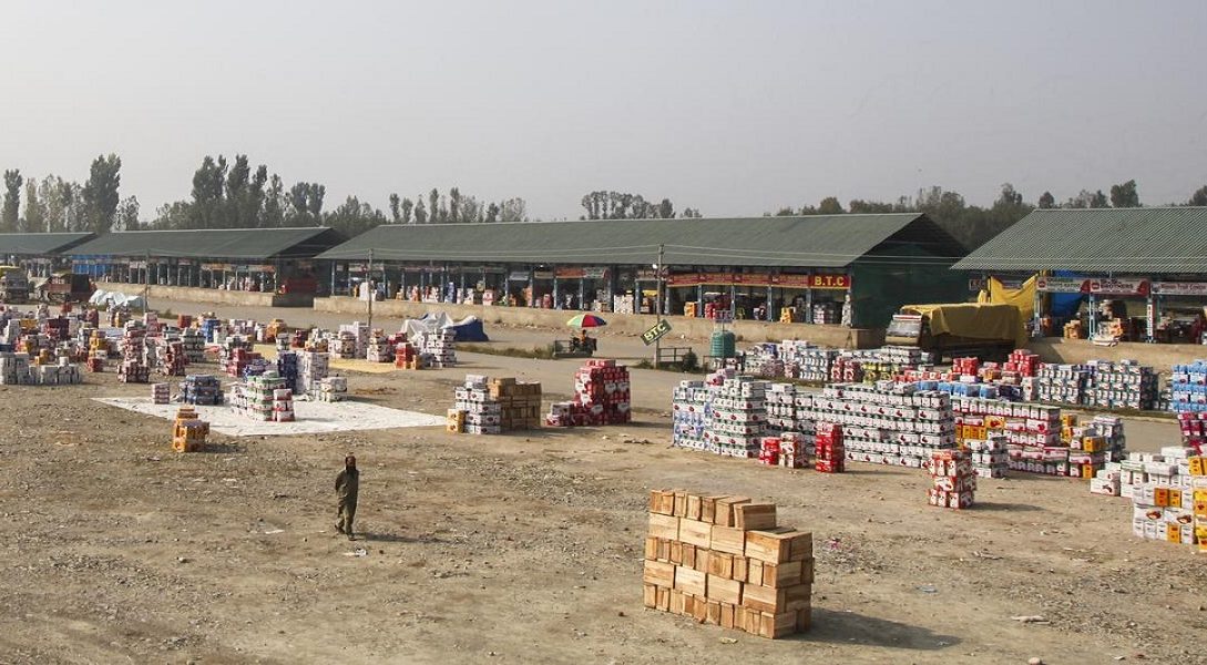 Fruit Mandi - Naya Kashmir - NK