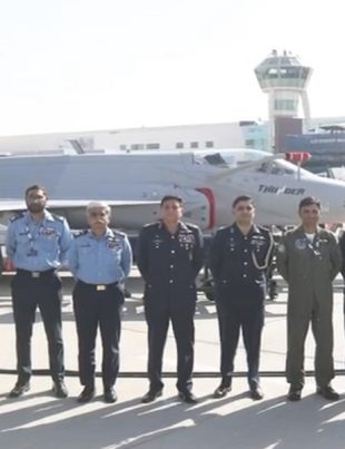 JF 17 thunder - Naya Kashmir - NK